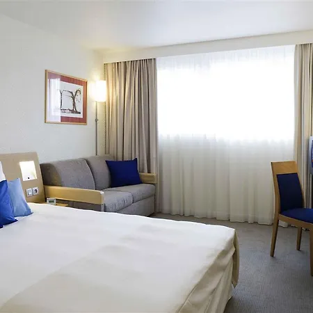 Отель Novotel Cote De Nacre 4*