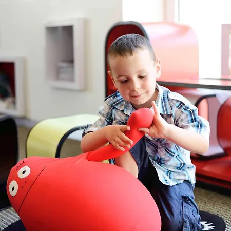 Novotel Cote De Nacre 4* Кан