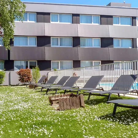 Novotel Côte De Nacre 4*
