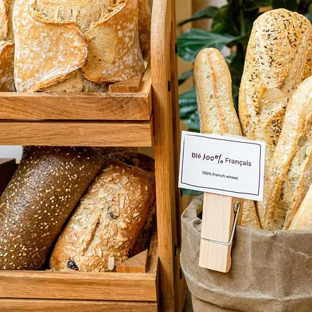 Novotel Cote De Nacre Отель Кан