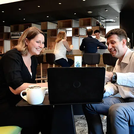 Novotel Cote De Nacre Отель Кан