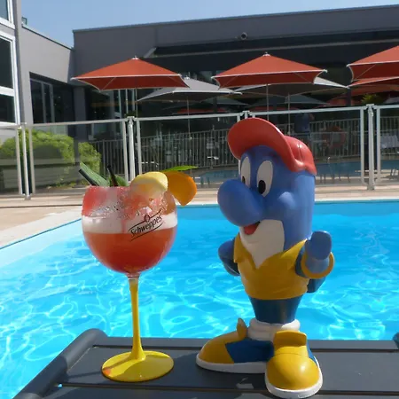 Отель Novotel Cote De Nacre Кан