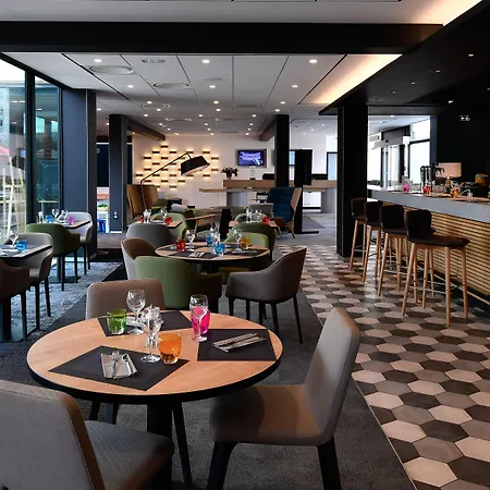 Отель Novotel Cote De Nacre