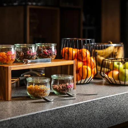 Hotel Novotel Cote De Nacre 4*