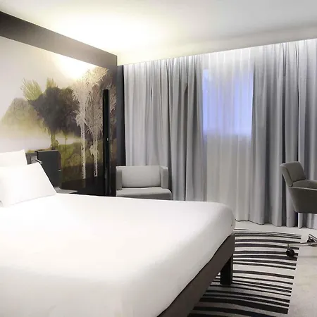 מלון Novotel Cote De Nacre קאין