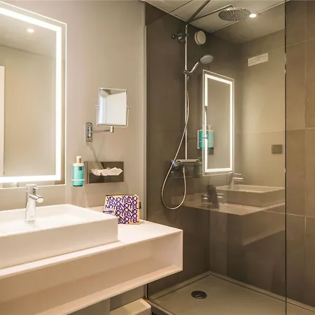 Novotel Cote De Nacre Hotel 4*