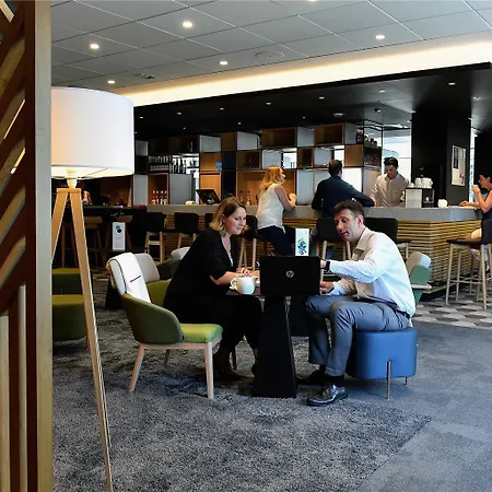 מלון Novotel Cote De Nacre 4*