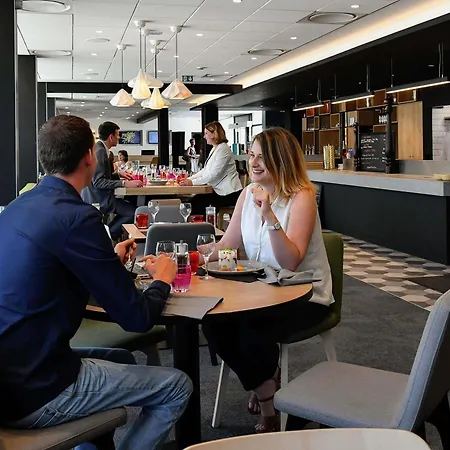 Novotel Cote De Nacre Hotel
