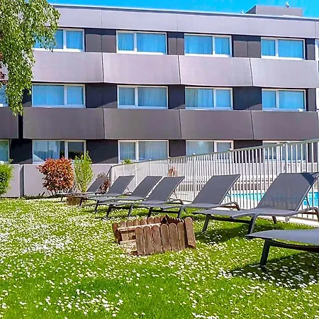 Novotel Cote De Nacre