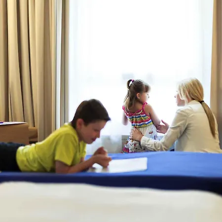 Hotel Novotel Cote De Nacre 4*