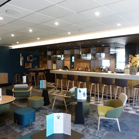 Novotel Côte De Nacre 4*