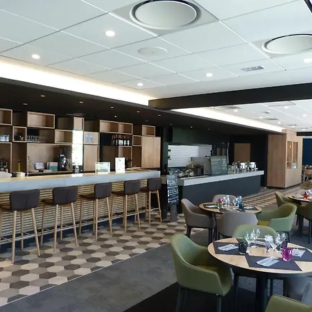 Novotel Cote De Nacre Отель 4*