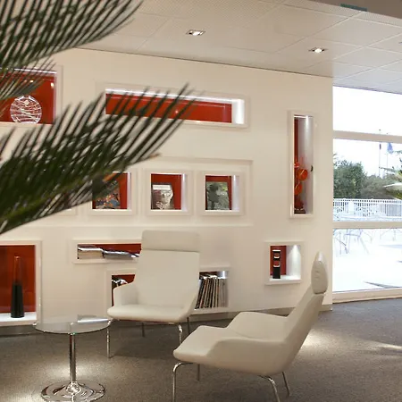 Hotel Novotel Cote De Nacre