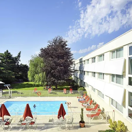 Novotel Côte De Nacre Hotel 4*