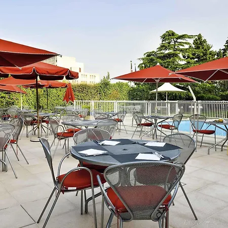 Novotel Cote De Nacre Hotel Caen