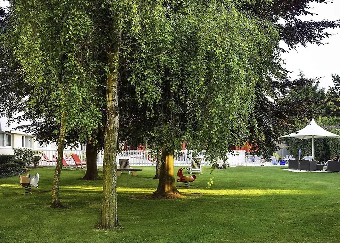 Отель Novotel Cote De Nacre