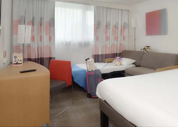 Novotel Côte De Nacre 4*