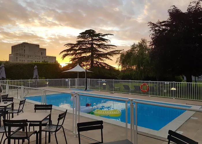 Novotel Côte De Nacre Hotel Caen