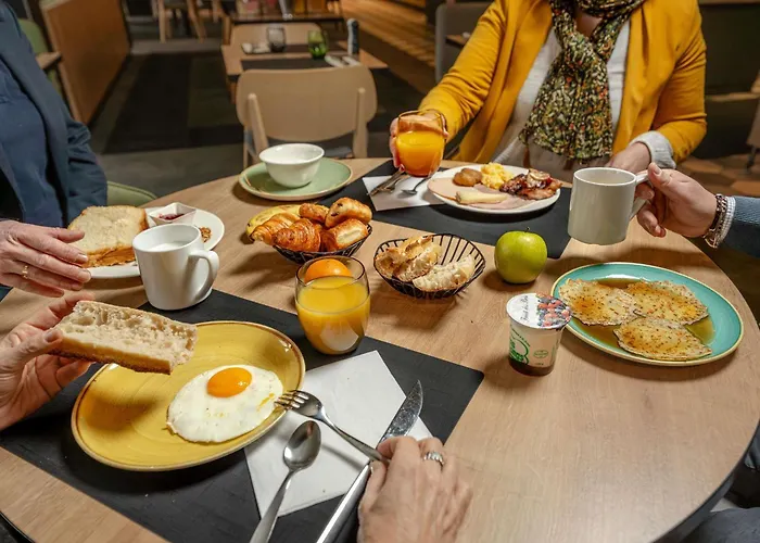 Отель Novotel Cote De Nacre