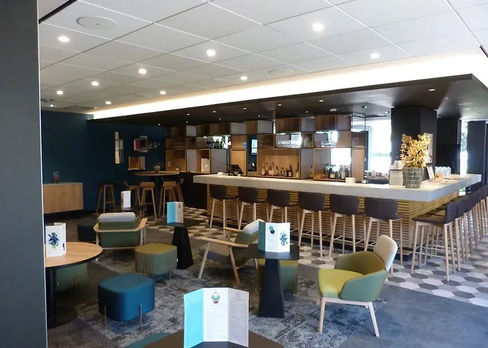 Novotel Côte De Nacre 4*